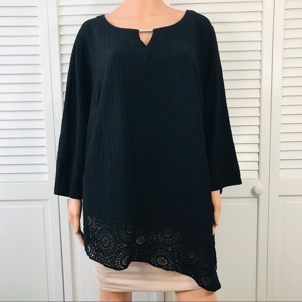 JM COLLECTION Black Asymmetrical Blouse Crinkle Crochet Hem Plus Size 3X